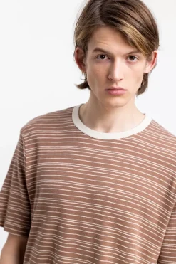 Gestreiftes T-Shirt Braun