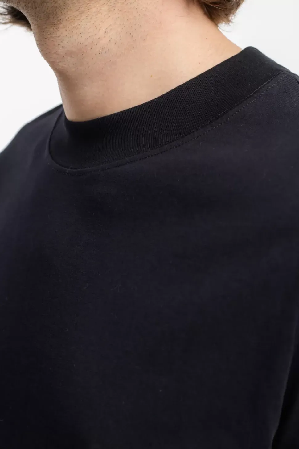 T-Shirt Mit Breitem Kragen Bio Baumwolle - Schwarz